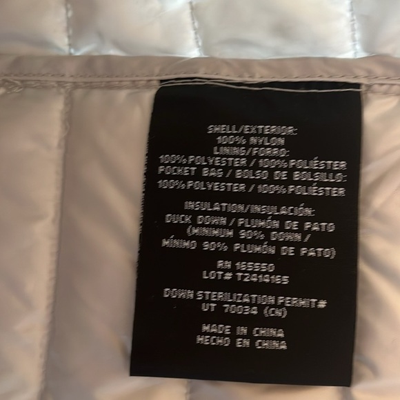 32 Degrees Women's Light Gray Mid Light Puffer Jacket Size M New With Tag - Picture 9 of 10